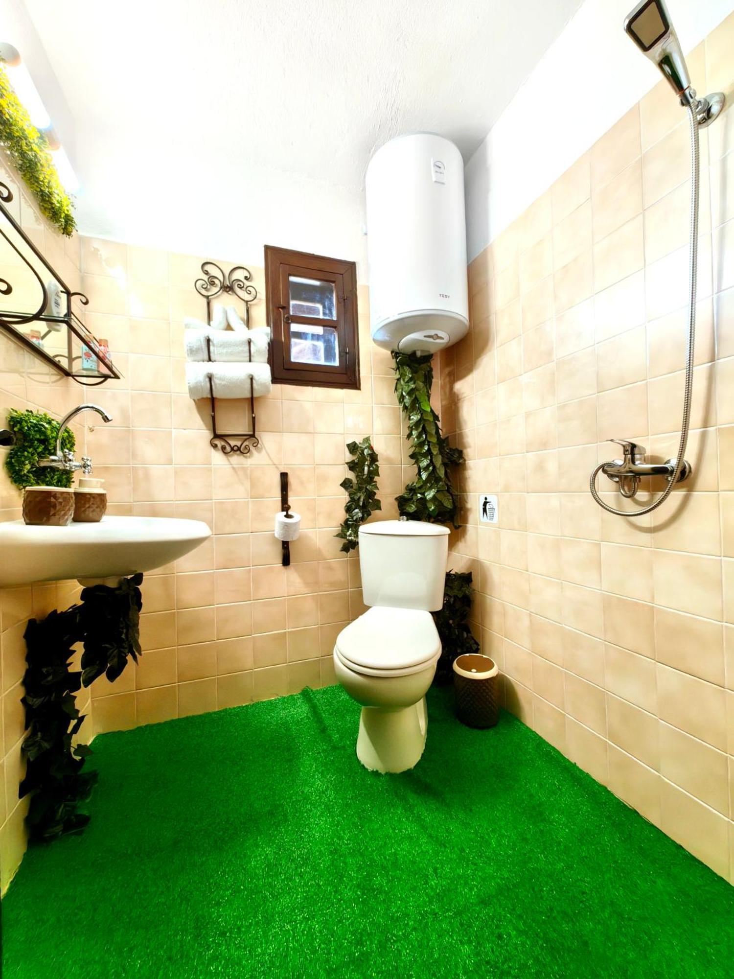 Complex Arbanashki Style-Panoramic View With Summer And Winter Terrace, Jacuzzi, Sauna, Children'S And Adult Area With Cinema Summer Arbanasi Exterior foto