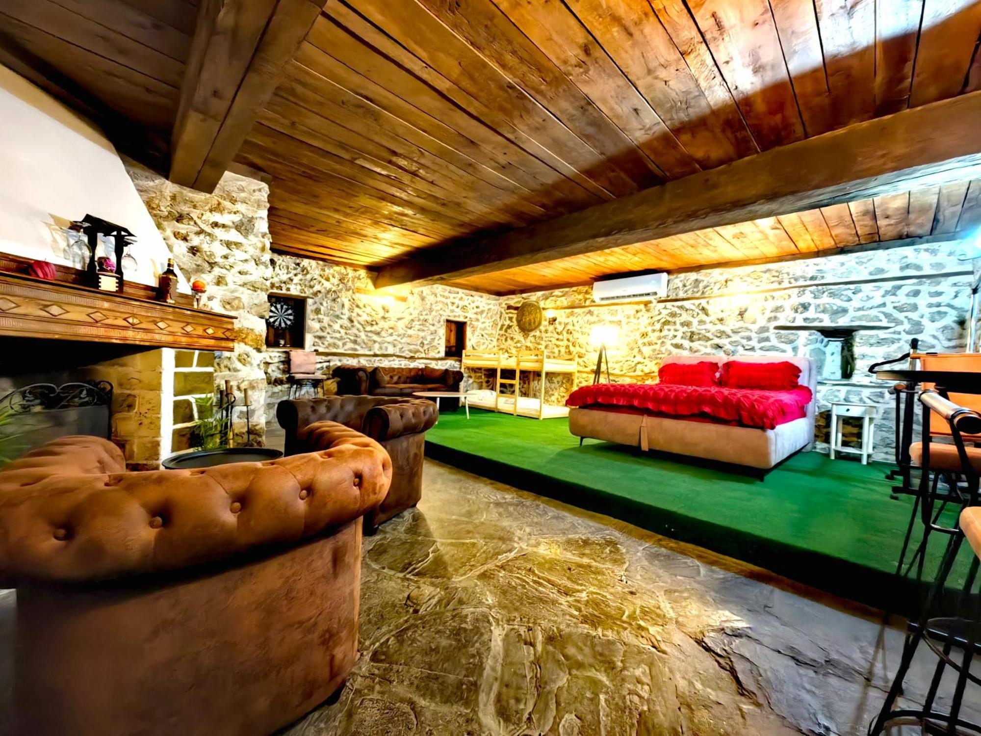 Complex Arbanashki Style-Panoramic View With Summer And Winter Terrace, Jacuzzi, Sauna, Children'S And Adult Area With Cinema Summer Arbanasi Exterior foto